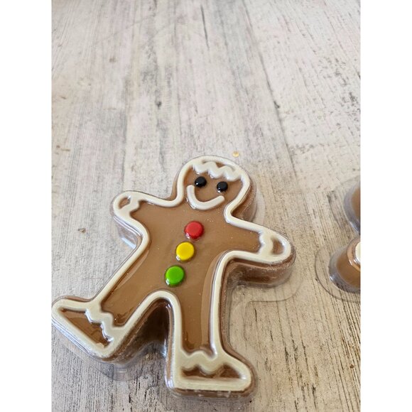 Pier 1 gingerbread scented soap set Xmas decor large 3 oz - Picture 2 of 4